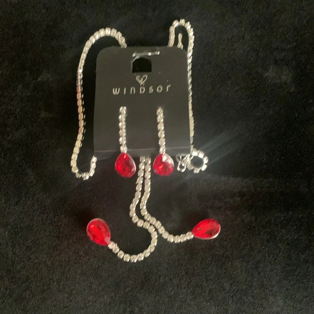 Windsor Fashion Jewelry Set